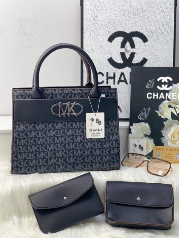 Ladies bag